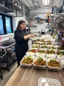 Private Chef Kimberley Cooks for a Cause and Donates Meals to Those in Need